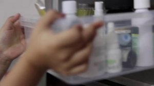 Храни таблетки в недоступном для детей месте