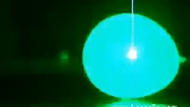 powerful green laser pointer pop balloon in an easy way смотреть онлайн