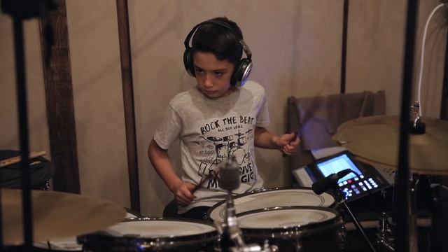 Hmayak Petrosyan / Jonas Brothers-Sucker / drum cover смотреть онлайн