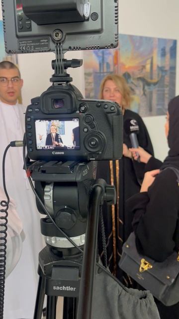 Марина Кусраева на Выставке в музее изящных искусств в Шарже в рамках 16 Биеннале, ОАЭ #russianart