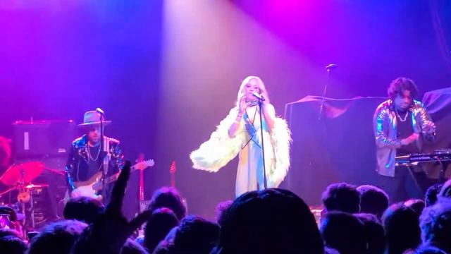Cannons- "Shadows" LIVE in NYC смотреть онлайн