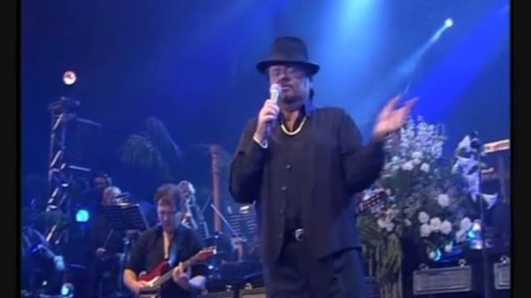 André Hazes - Het is koud zonder jou (live in de ArenA 2003)