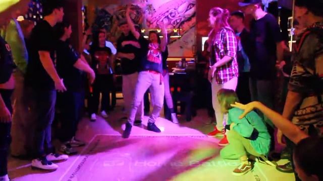 HOME BATTLE VOL.6 / JUDGE / FAMOUZ aka Boy Manhunta смотреть онлайн