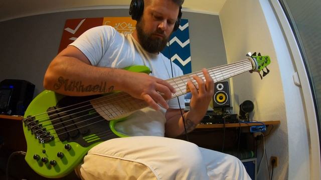 Dingwall Combustion NG3 Ferrari Green 6 Strings Darkglass Alpha Omega Ultra Bass Tapping