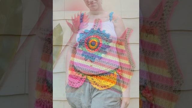 Gorgeous Boho style crochet top | vintage style crochet top designs #crochetcroptop #boho смотреть онлайн