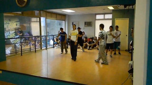 Niko Bolante's Class - Radar смотреть онлайн