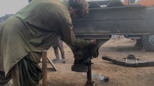 Реставрация грузовика. Пакистан.