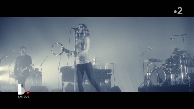 Vanessa Paradis en concert partie 5/22 : Marilyn et John смотреть онлайн