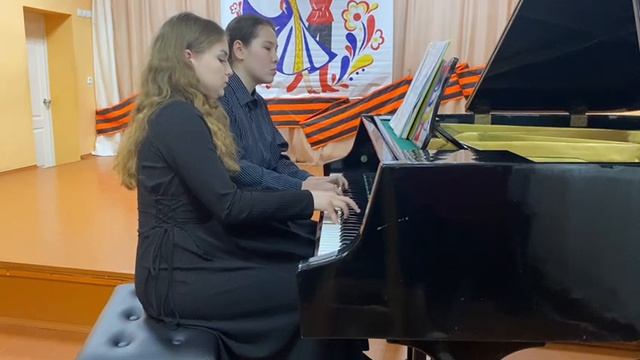 Попурри на тему военных лет смотреть онлайн