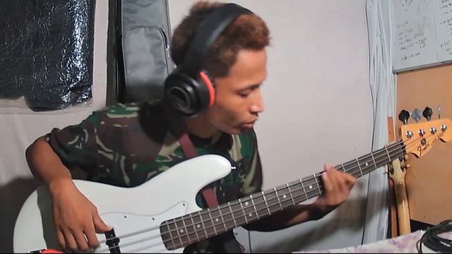 Bon Jovi - Bed of Roses (Bass Cover) смотреть онлайн
