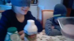 Челлендж угадай аромат с закрытыми глазами