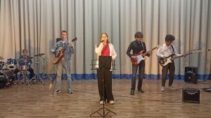 Стремянка мечты - «О той весне»