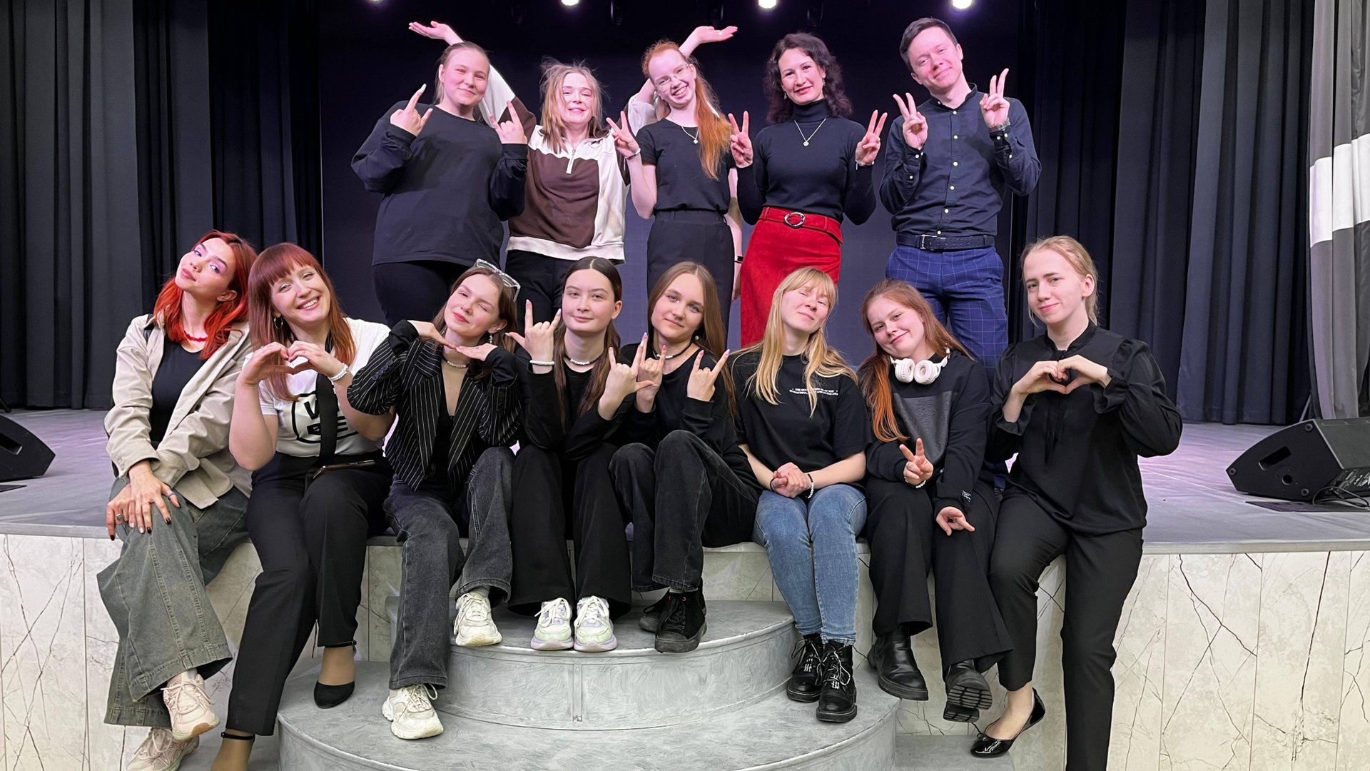 Арт-хаус постановка "Что-то где-то когда-то..." смотреть онлайн