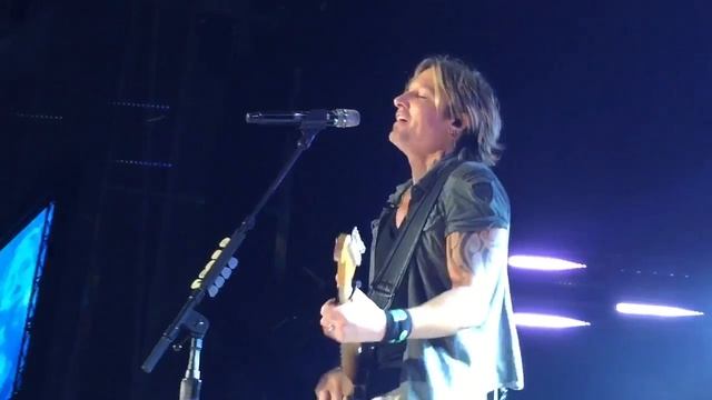 Keith Urban - Habit of You смотреть онлайн