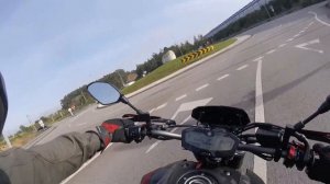 Yamaha mt 07 wheelie (N222)