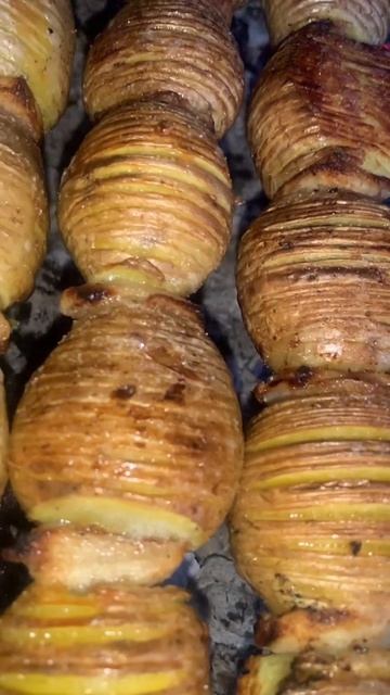 Картошка на мангале🔥🔥🔥 смотреть онлайн