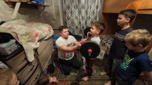 РАССПАКОВКА ЧТО В НУТРИ? СЕРЕГА ЛИТВИН