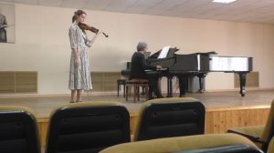 Концерт номер 1 ля минор 
Композитор Ж Б Акколаи