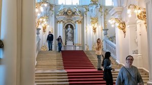 "Жизнь на пенсии".. Экскурсия по Эрмитажу.