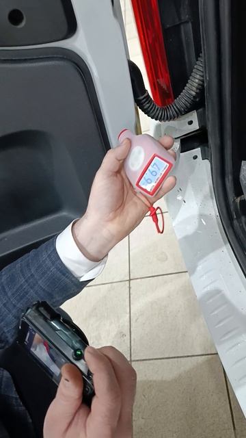 Вот почему гниют новые Ларгусы! Замер толщины ЛКП левой двери багажника Лада Ларгус 2024 г.в.