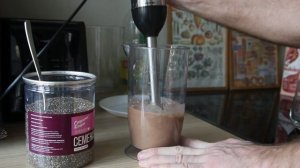 Пример работы погружного блендера Scarlett SC-HB42F44 (Приготовление смузи)