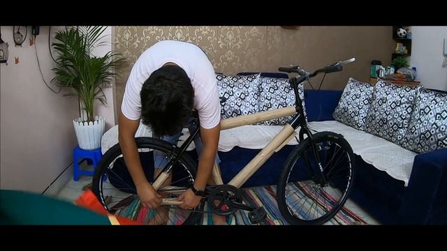 Motorcycle Se Sida Biycle Pe смотреть онлайн