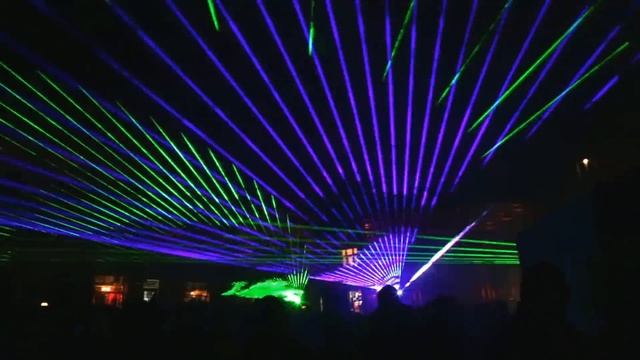 Pokaz laserowy, 16.12.2017, Rynek Gorlice, część 1 смотреть онлайн