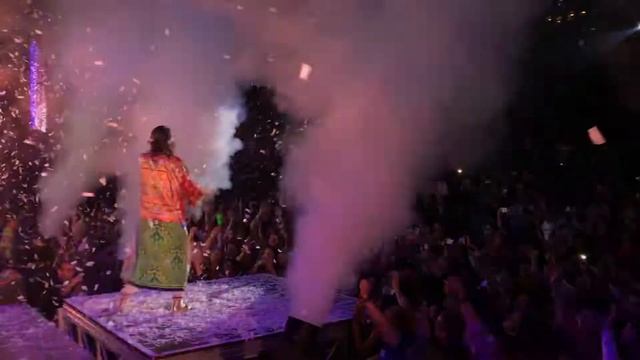 On Stage with Thirty Seconds to Mars - Closer to the Edge (Live at Big Gig Denver 7/15/18) смотреть онлайн