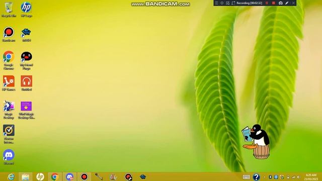Running My Friend Pingu On My HP Windows 8 PC смотреть онлайн