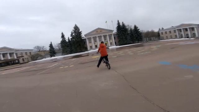 Катание на БМХ|GOPRO BMX STREET