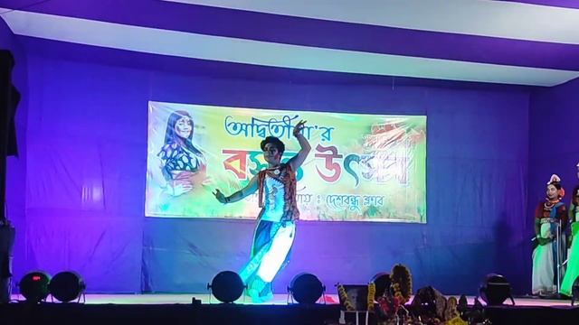 Dakhin hawa jago jago // Soujit pramanick // Angik Dance Academy // Dance cover смотреть онлайн