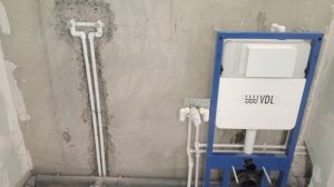 вариант разводки труб водоснабжения в сан. узле в квартире