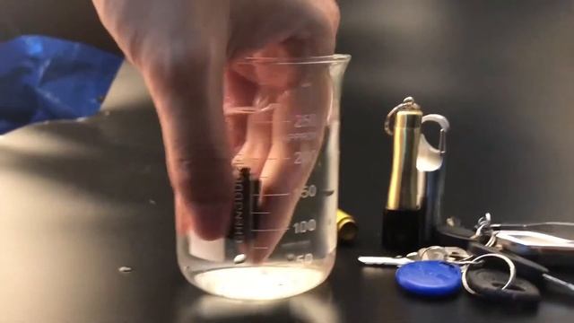 Mini Compact Kerosene Lighter Capsule Gasoline Lighter Inflated Key Chain Petrol Lighter Grinding смотреть онлайн