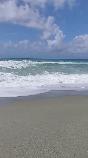 Шторм в Алании 05.04.2023 Турция #sea #reels #shorts #short #alanya #türkiye #turkey смотреть онлайн