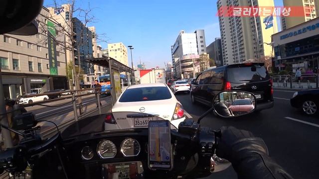 그런 싸구려 헬멧 쓰지 마라??? TORC 카본헬멧 смотреть онлайн