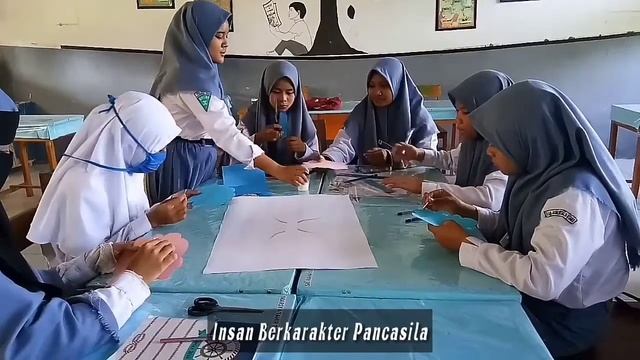 SMAN 4 GORUT dalam bingkai Bhineka Tunggal Ika. смотреть онлайн