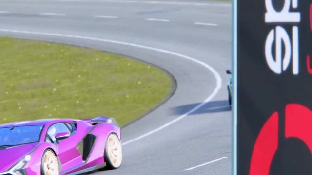 Lamborghini V12 GTR vs Lamborghini Hypercars at Highlands смотреть онлайн