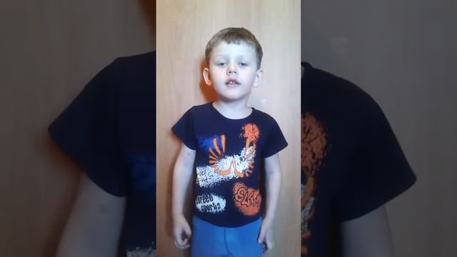 4 летний певец))) смотреть онлайн