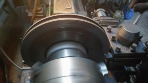 Проточка тормозных дисков на токарном станке