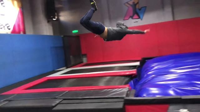 Wecking Ball - Gravity Code смотреть онлайн