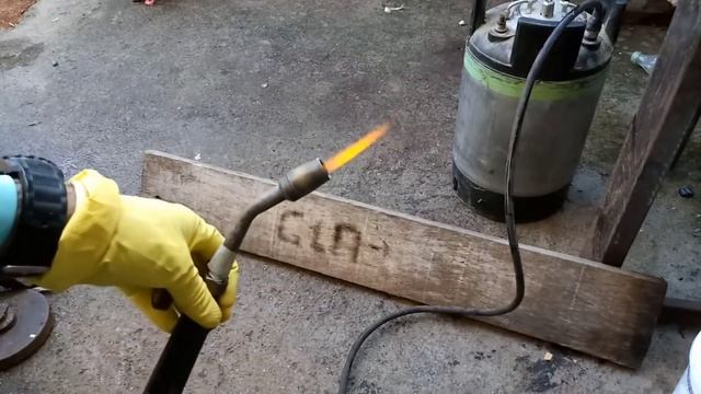 como fazer um maçarico usando soda cáustica água e alumínio смотреть онлайн