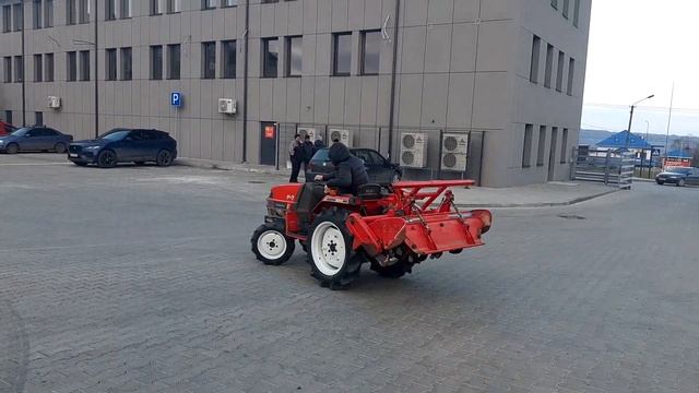 Огляд вживаного мінітрактора Yanmar F-7 в хорошій комплектації за 5300 USD! смотреть онлайн