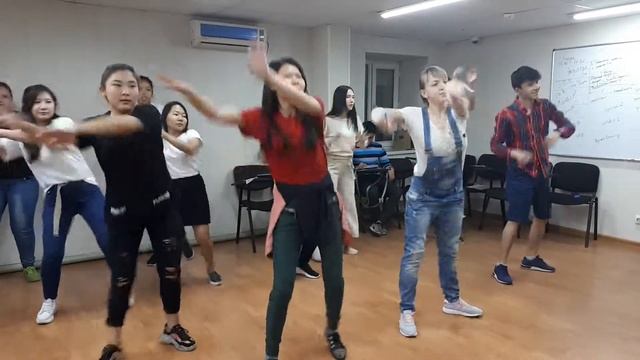 Мини диско- Ла туро -zumba смотреть онлайн