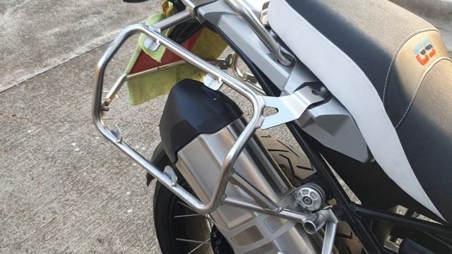 R1200GSA Exhaust Comparison | Stock VS SC Project смотреть онлайн