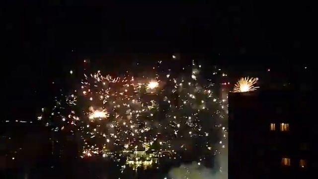 День Победы 9 мая 2016 Салют в Таганском парке.