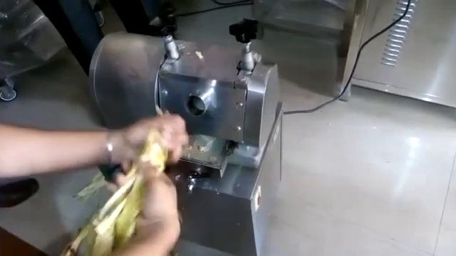 SOLUTIONS OF PACKAGING - Sugarcane Juice Machine смотреть онлайн