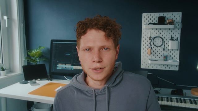 Helios 44-2 Anamorphic Review | BMPCC4K | 58mm F2 смотреть онлайн