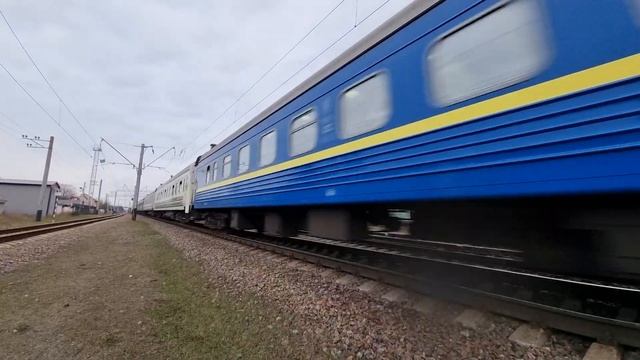 🇺🇦 "Під чудовий перестук коліс" Електровоз ЧС8-015 з поїздом EN 67 / 19 Київ - Варшава / Хелм смотреть онлайн