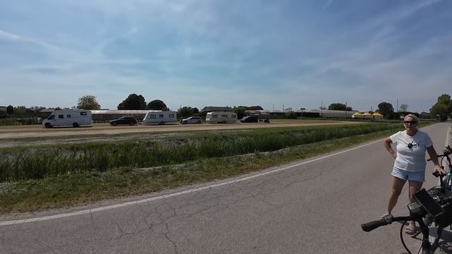 Vlog4 Fünf ⭐️⭐️⭐️⭐️⭐️Campingplatz Marina di Venecia ❤️ Platzvorstellung ,Fähranlerger nach Venedig⛴ смотреть онлайн