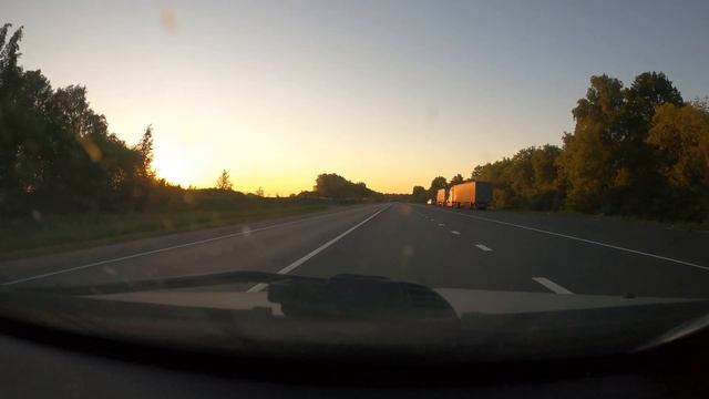 В Казань на машине. Утро - на часах 3:30!!! качество 4K смотреть онлайн